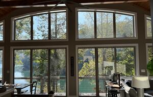 Lakefront Family Hideaway - Jacksboro, Tennessee