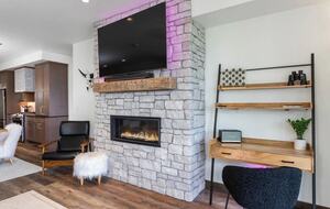 Cosmic Cowboy Retreat - Whitefish, Montana