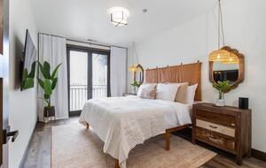 Cosmic Cowboy Retreat - Whitefish, Montana