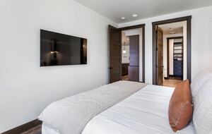 Cosmic Cowboy Retreat - Whitefish, Montana