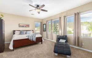 Spacious 5-Bed Glendale Retreat with Game Room & Pool - Glendale, Arizona