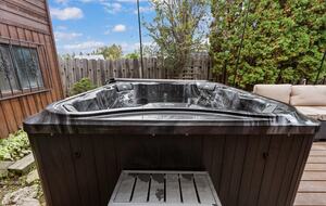 Atlas Lodge - Coram, Montana