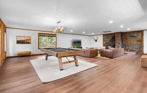 Atlas Lodge - Coram, Montana