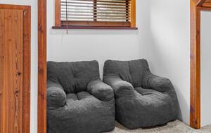 Atlas Lodge - Coram, Montana