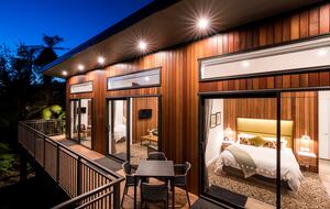 Deluxe Spa Tree House - Franz Josef Glacier, New Zealand