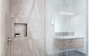 Deluxe Spa Tree House - Franz Josef Glacier, New Zealand