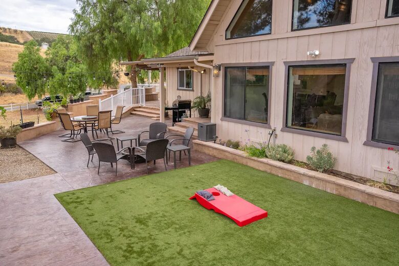 Serene Country Estate with Pickleball & Hot Tub - Paso Robles, California