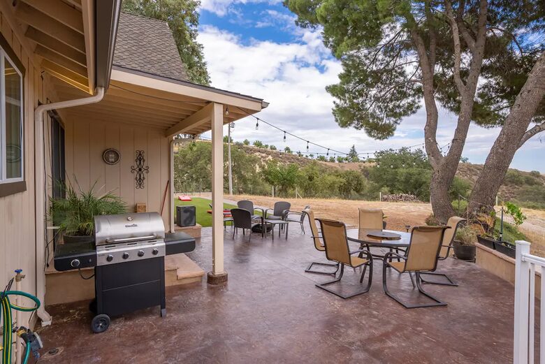 Serene Country Estate with Pickleball & Hot Tub - Paso Robles, California