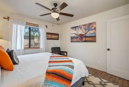 Serene Country Estate with Pickleball & Hot Tub - Paso Robles, California