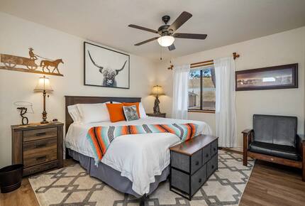 Serene Country Estate with Pickleball & Hot Tub - Paso Robles, California