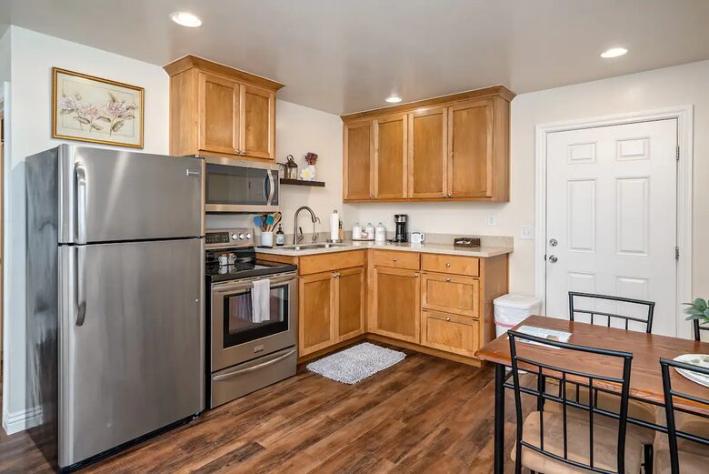 Serene Country Estate with Pickleball & Hot Tub - Paso Robles, California