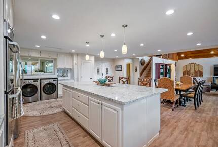 Serene Country Estate with Pickleball & Hot Tub - Paso Robles, California