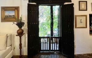 Entrance to the living room