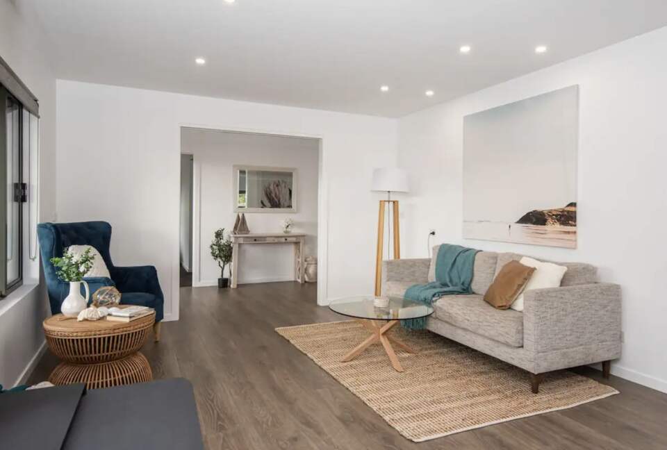 Waterfall Gully Retreat with Pool - Rosebud, Australia