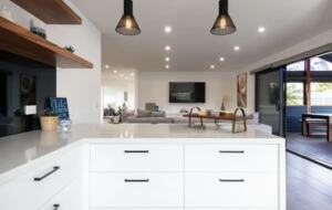 Waterfall Gully Retreat with Pool - Rosebud, Australia