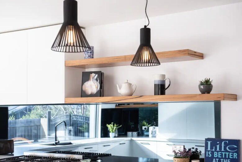 Waterfall Gully Retreat with Pool - Rosebud, Australia