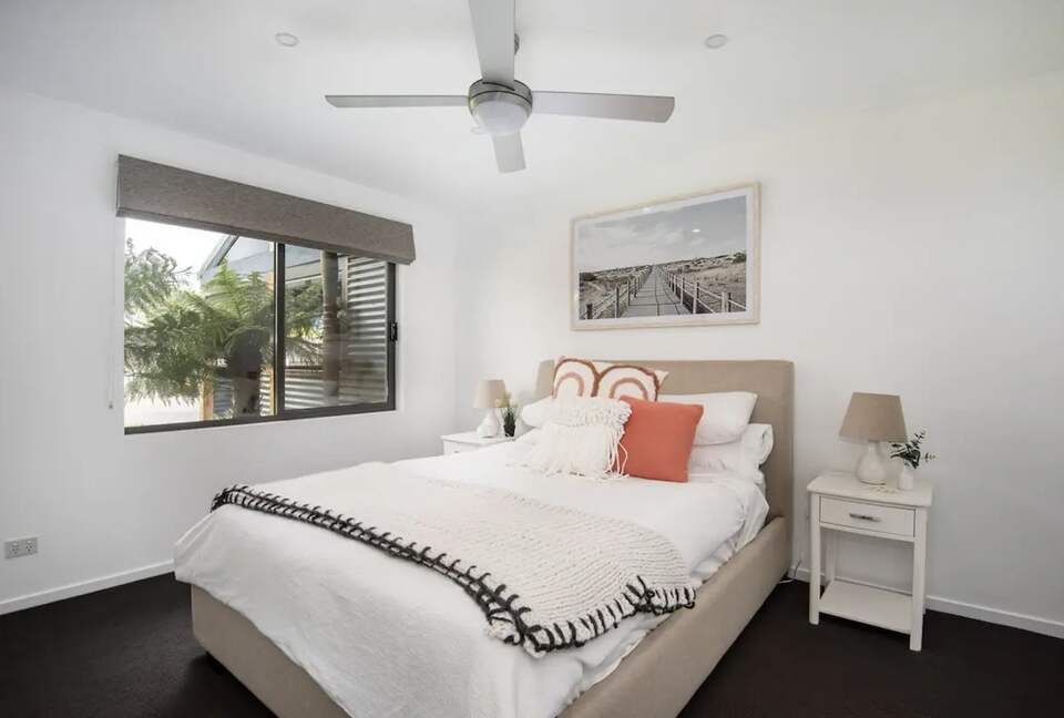 Waterfall Gully Retreat with Pool - Rosebud, Australia