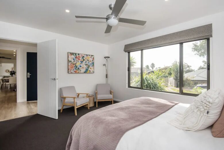 Waterfall Gully Retreat with Pool - Rosebud, Australia