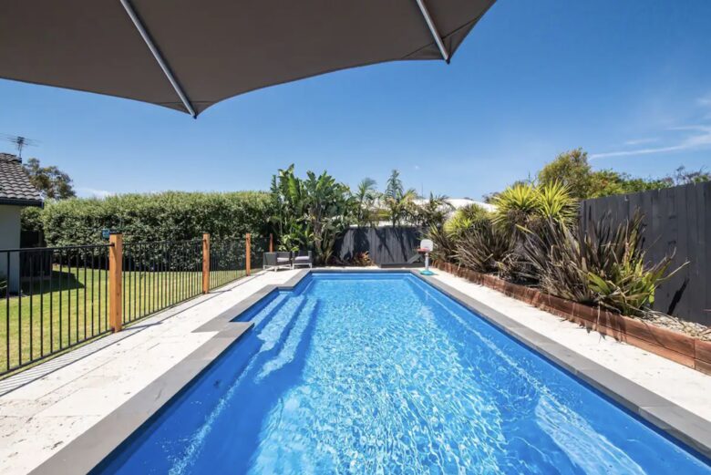 Waterfall Gully Retreat with Pool - Rosebud, Australia