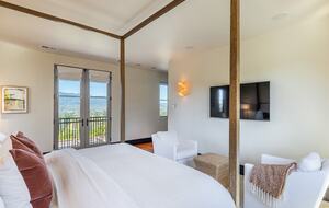 La Chataigne - Sonoma, California