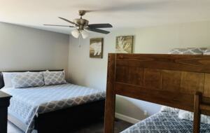 The Norris Nook Lakefront Getaway - LaFollette, Tennessee