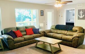 The Norris Nook Lakefront Getaway - LaFollette, Tennessee