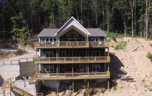 The Norris Nook Lakefront Getaway - LaFollette, Tennessee