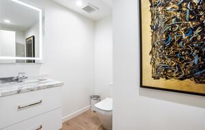 Chic West Hollywood Abode - Los Angeles, California