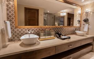 Master Suite (One Bedroom) l Grand Solmar Pacific Dunes - Cabo San Lucas, Mexico