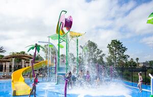 2 Miles From Disney with Private Resort Amenities - Kissimmee, Florida