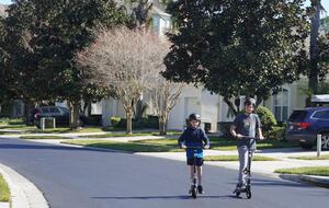 2 Miles From Disney with Private Resort Amenities - Kissimmee, Florida