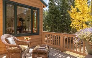 Front Deck Mountain and Forrest Views