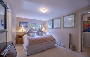 King Bedroom, ground level