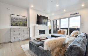 Premier Ski-In/Ski-Out Apex Townhome with Private Hot Tub - Park City, Utah