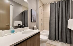 Premier Ski-In/Ski-Out Apex Townhome with Private Hot Tub - Park City, Utah