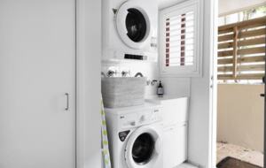 Castaways Beach House | Noosa Beachfront with Pool & Tennis - Castaways Beach, Australia