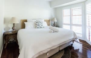 Castaways Beach House | Noosa Beachfront with Pool & Tennis - Castaways Beach, Australia