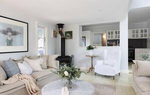 The Witta Chapel | Luxury Country Cottage Escape for 6 - Witta, Australia