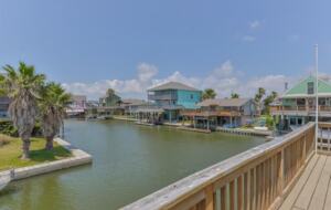 Corner Cove Hideaway - Jamaica Beach, Texas