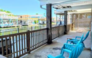 Corner Cove Hideaway - Jamaica Beach, Texas