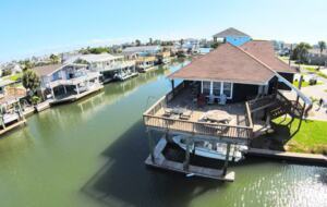 Corner Cove Hideaway - Jamaica Beach, Texas