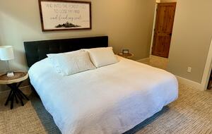 Master bedroom: king bed