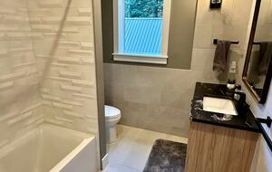 Downstairs full bath