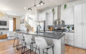 The Vinyl Vault | 6 Minutes from Broadway - Nashville, Tennessee