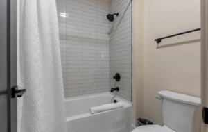 The Vinyl Vault | 6 Minutes from Broadway - Nashville, Tennessee