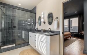 The Vinyl Vault | 6 Minutes from Broadway - Nashville, Tennessee