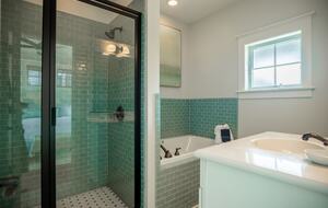 2nd Floor Primary Bath - Shower & Bath