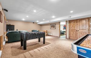 Big Bear Lodge: Spacious Escape in Tollgate Canyon near Park City - Coalville, Utah
