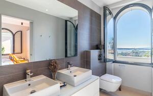 Villa Paradiso - Cannes, France