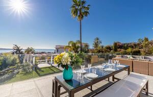 Villa Paradiso - Cannes, France